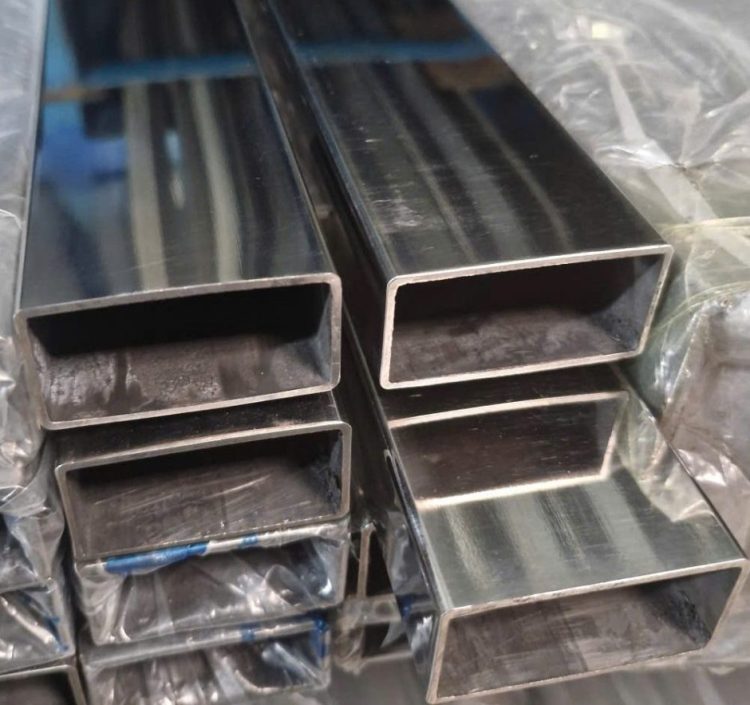 thanh inox hộp vuông trang trí