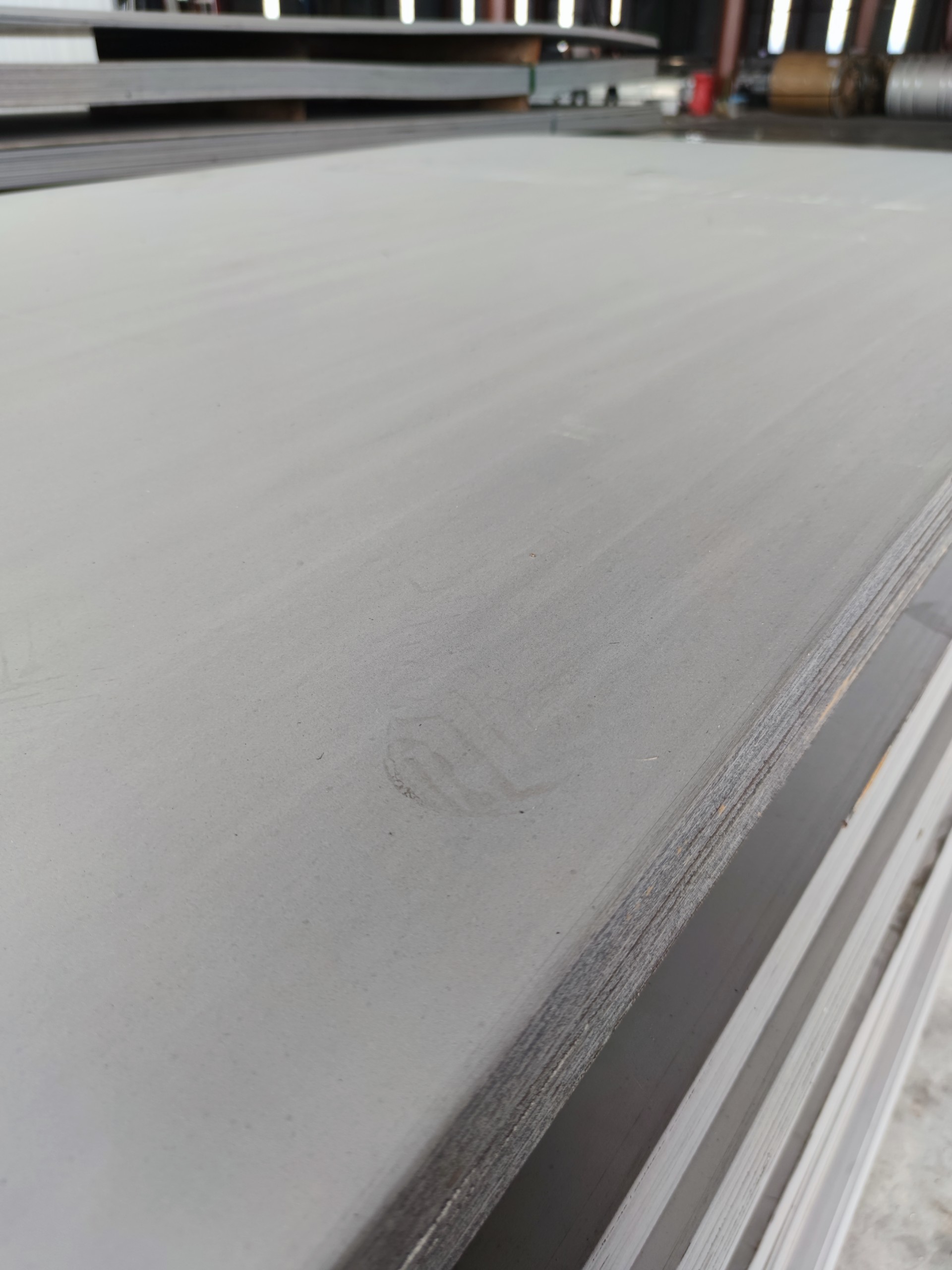 Tấm inox cán nóng