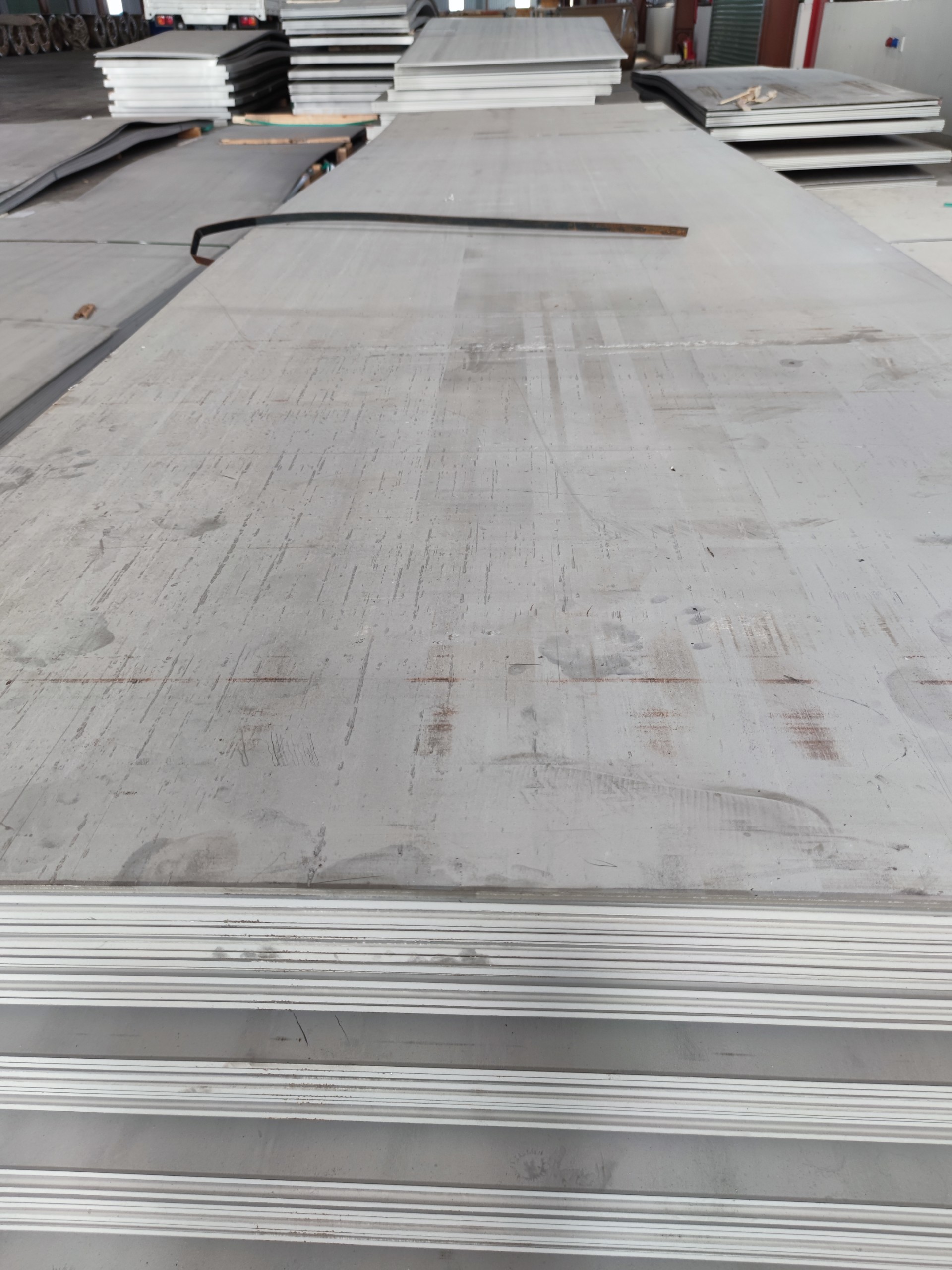 Tấm inox cán nóng