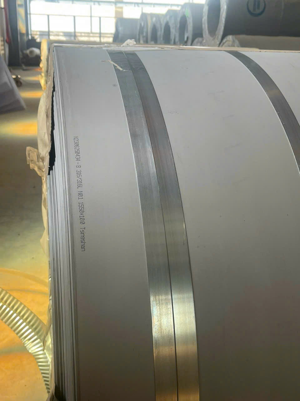 Giá cuộn inox